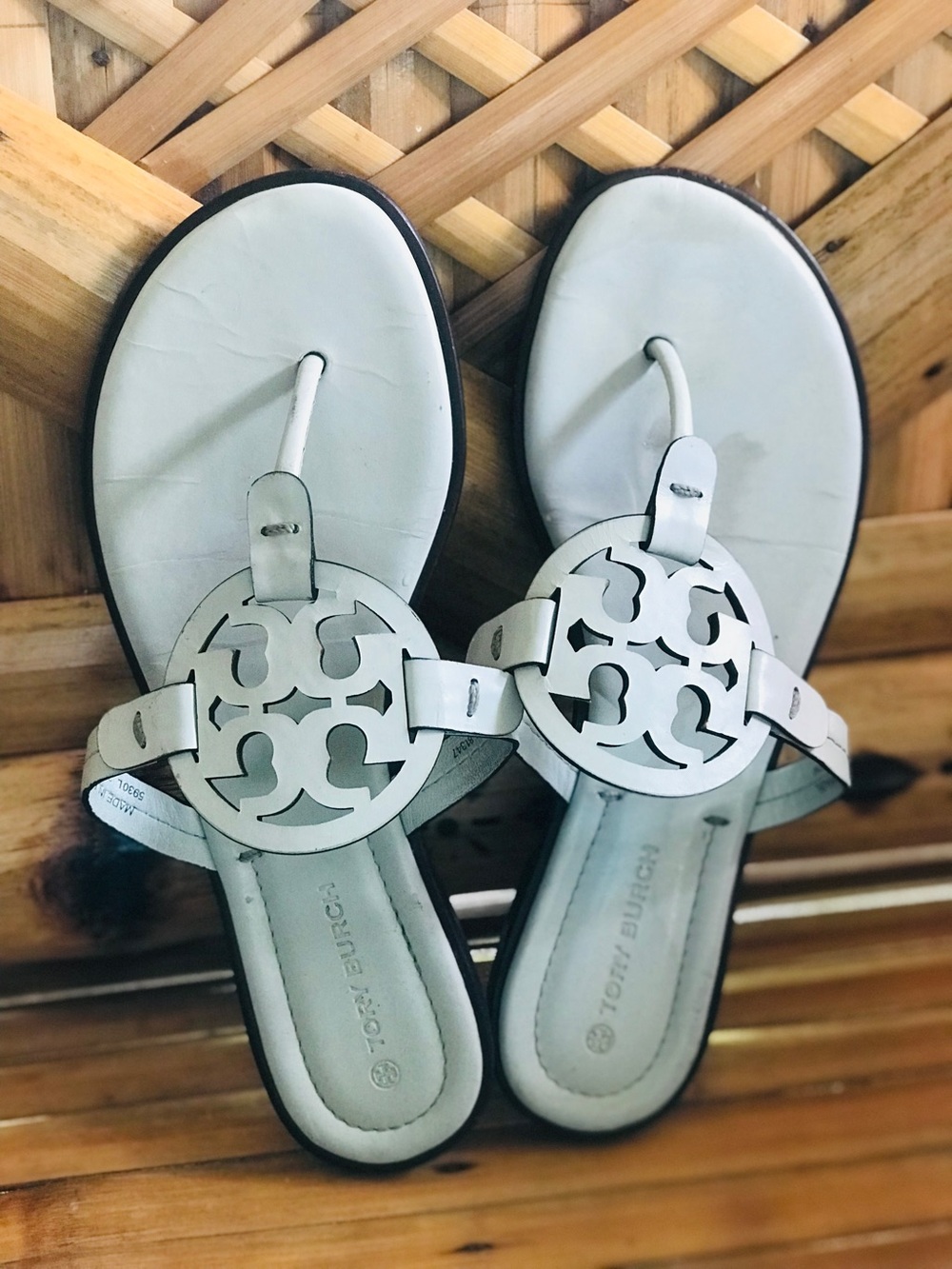 Tory Burch Miller Cutout Leather Thong Sandals